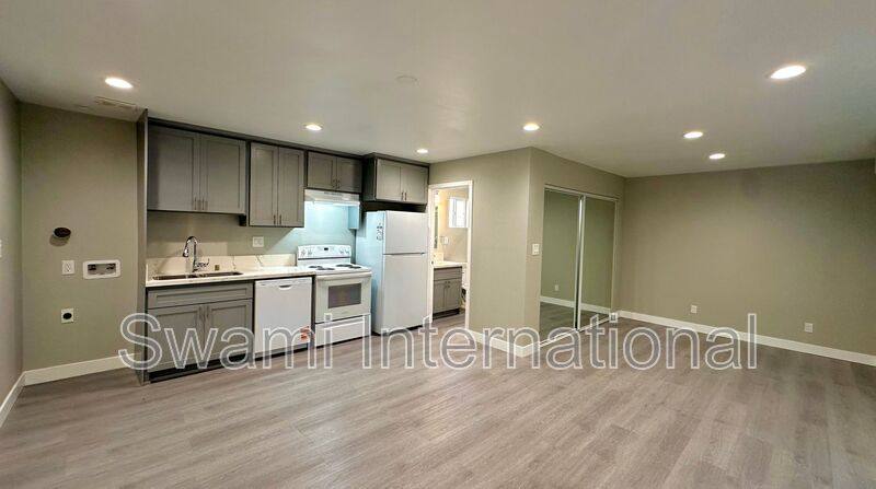House for rent at 7102 1 2 S Figueroa St, Los Angeles, CA 90003