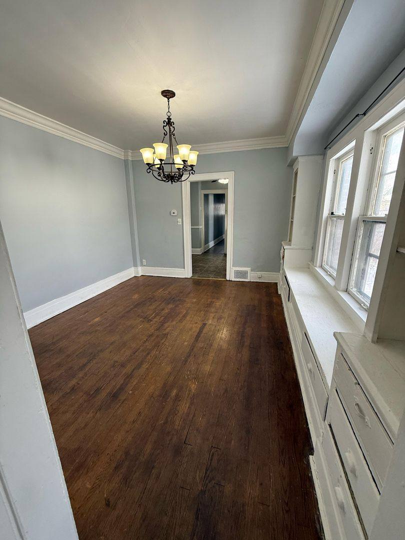 Apartment for rent at 3390 E 143rd St, Cleveland, OH 44120