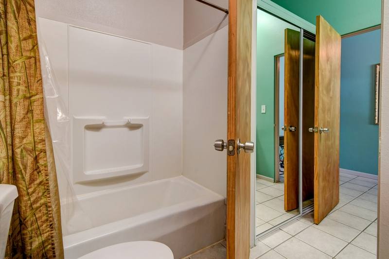 Apartment for rent at 355 Kalanianaole Ave #119, Hilo, HI 96720