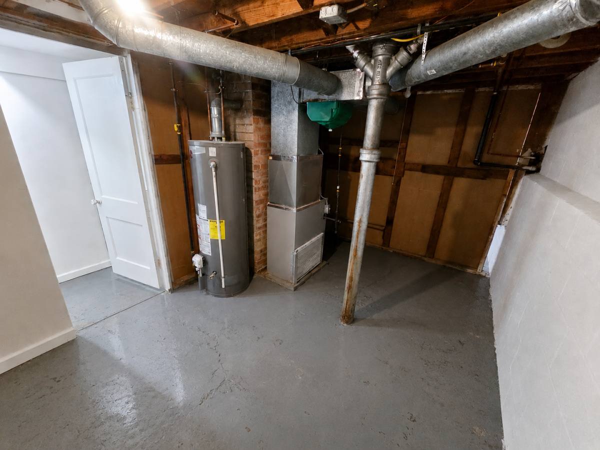 House for rent at 21751 Priday Ave, Euclid, OH 44123