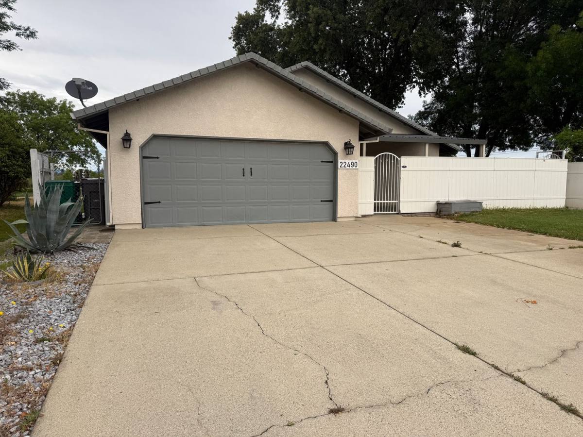 House for rent at 22490 Golftime Dr, Palo Cedro, CA 96073