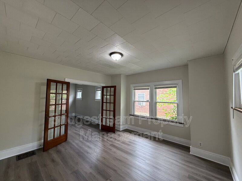 House for rent at 101 E Bruce Ave, Dayton, OH 45405