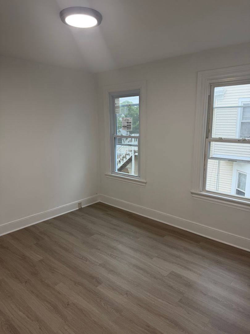 House for rent at 322 F St, Millville, NJ 08332
