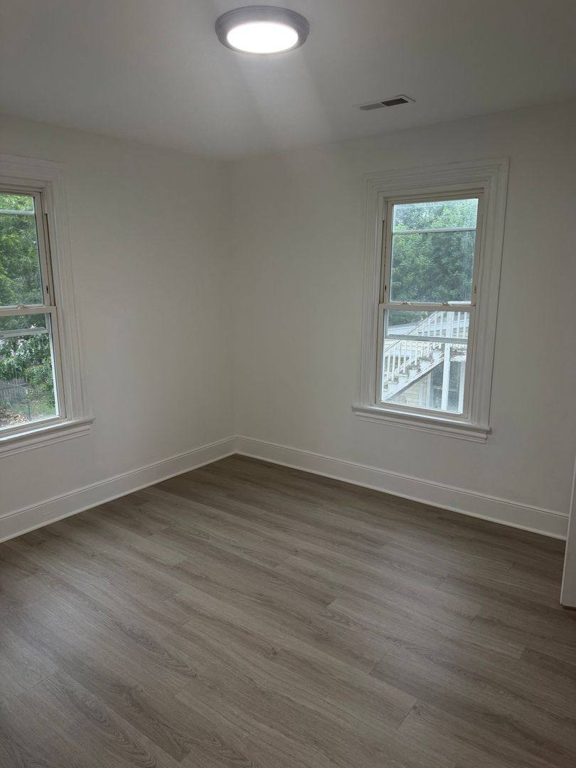 House for rent at 322 F St, Millville, NJ 08332