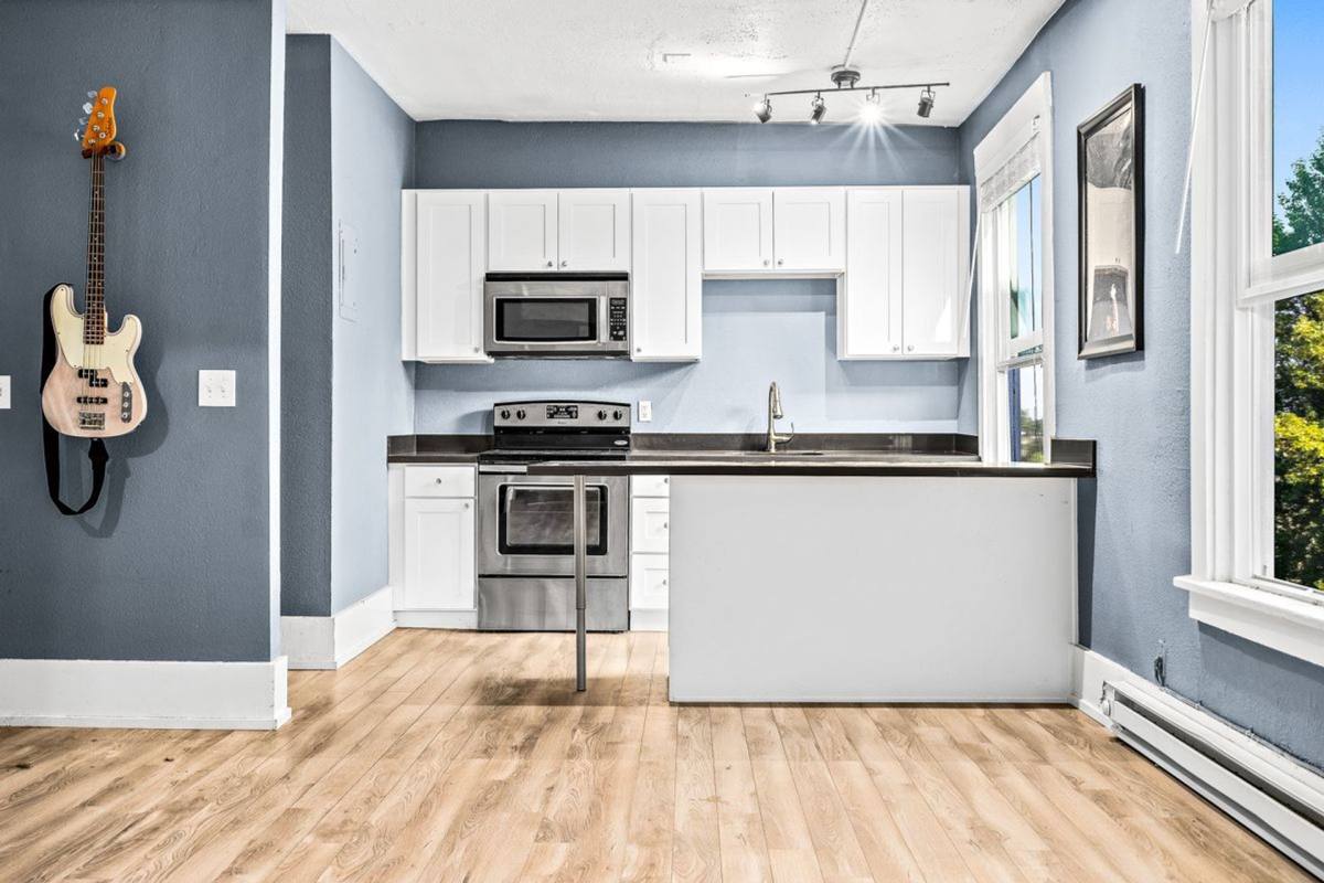 Apartment for rent at 114 24th Ave E, Seattle, WA 98112