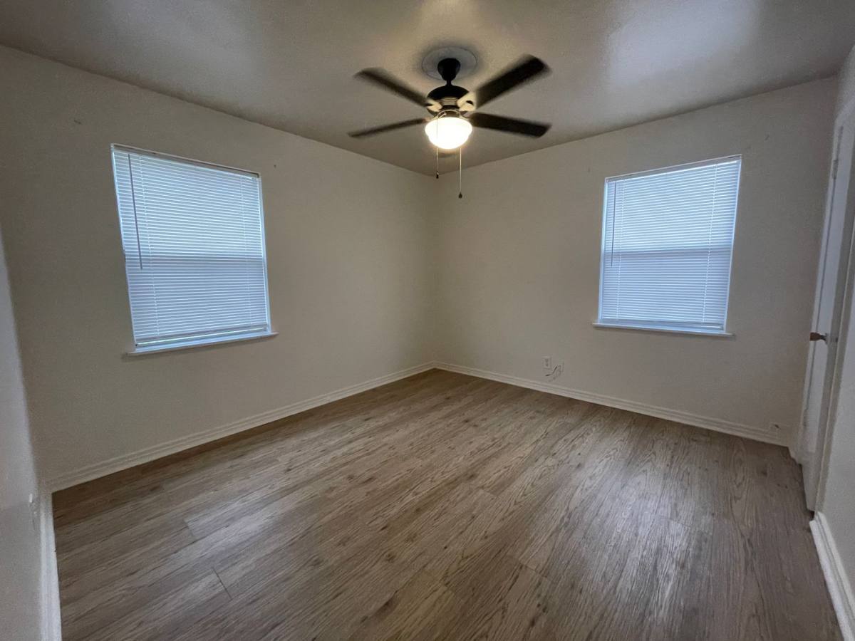 Townhouse for rent at 109 111 E Comay Circle, Belton, TX 76513