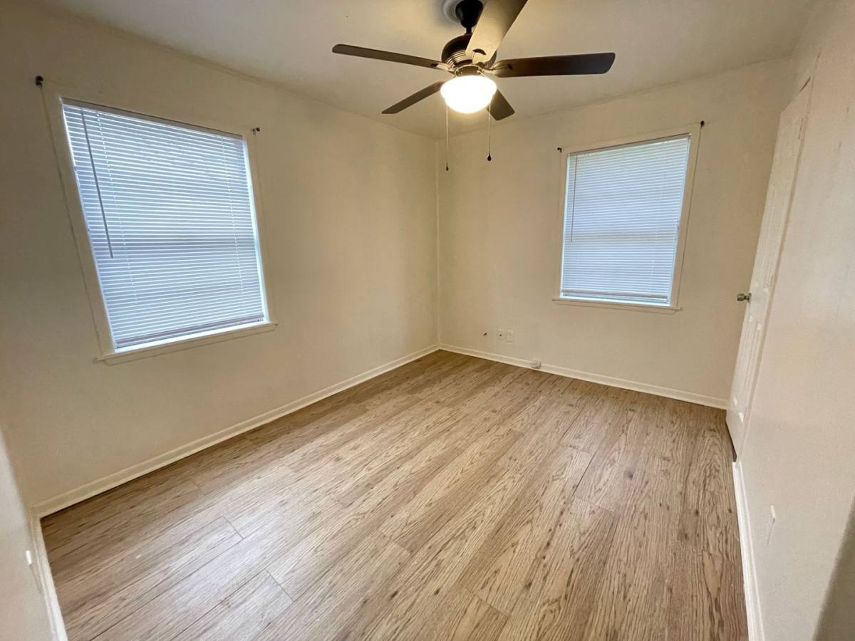 Townhouse for rent at 109 111 E Comay Circle, Belton, TX 76513