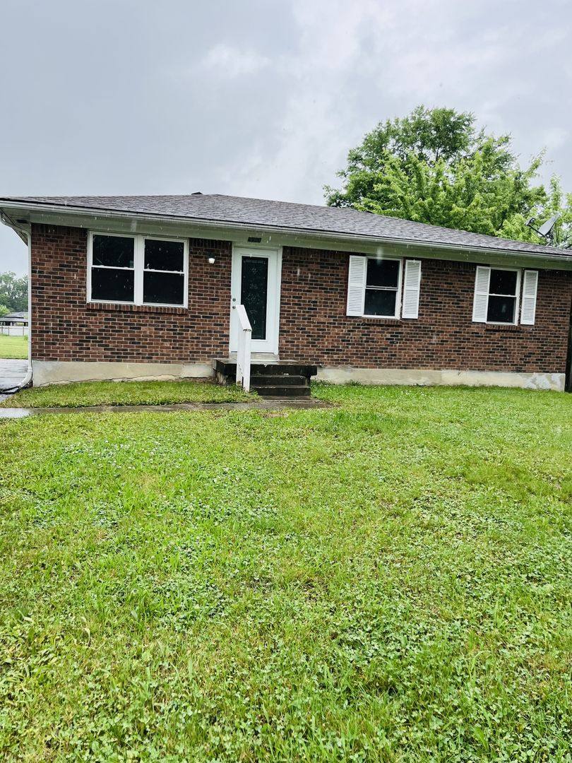 House for rent at 4920 Stokes Court, Louisville, KY 40218