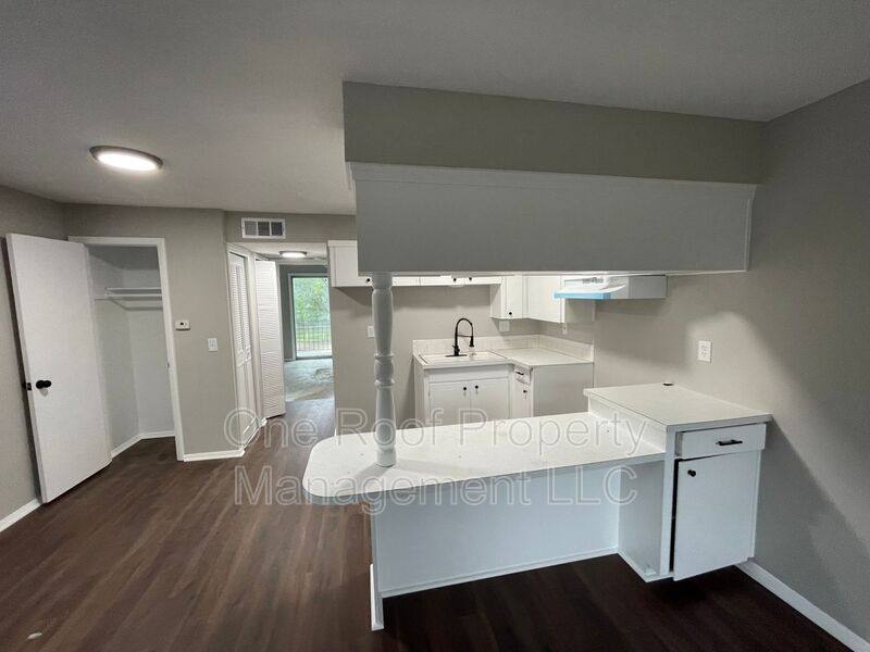 Apartment for rent at 642 N 31st St, Kansas City, KS 66102