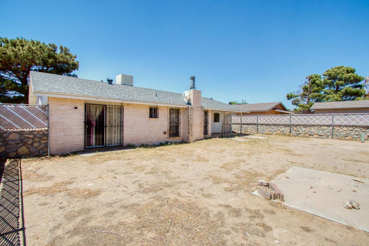 House for rent at 1548 James Chisum Dr, El Paso, TX 79936