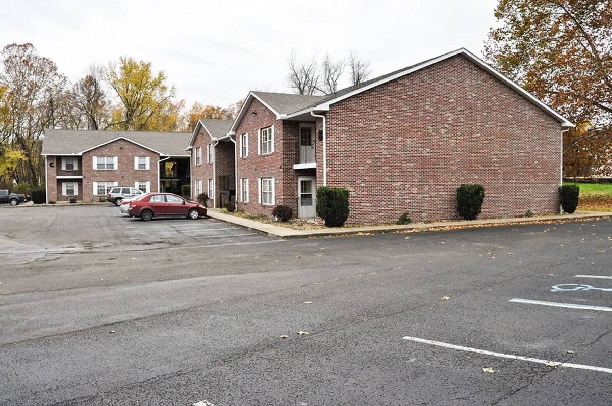 Apartment for rent at 401 E Olive St, Bridgeport, WV 26330