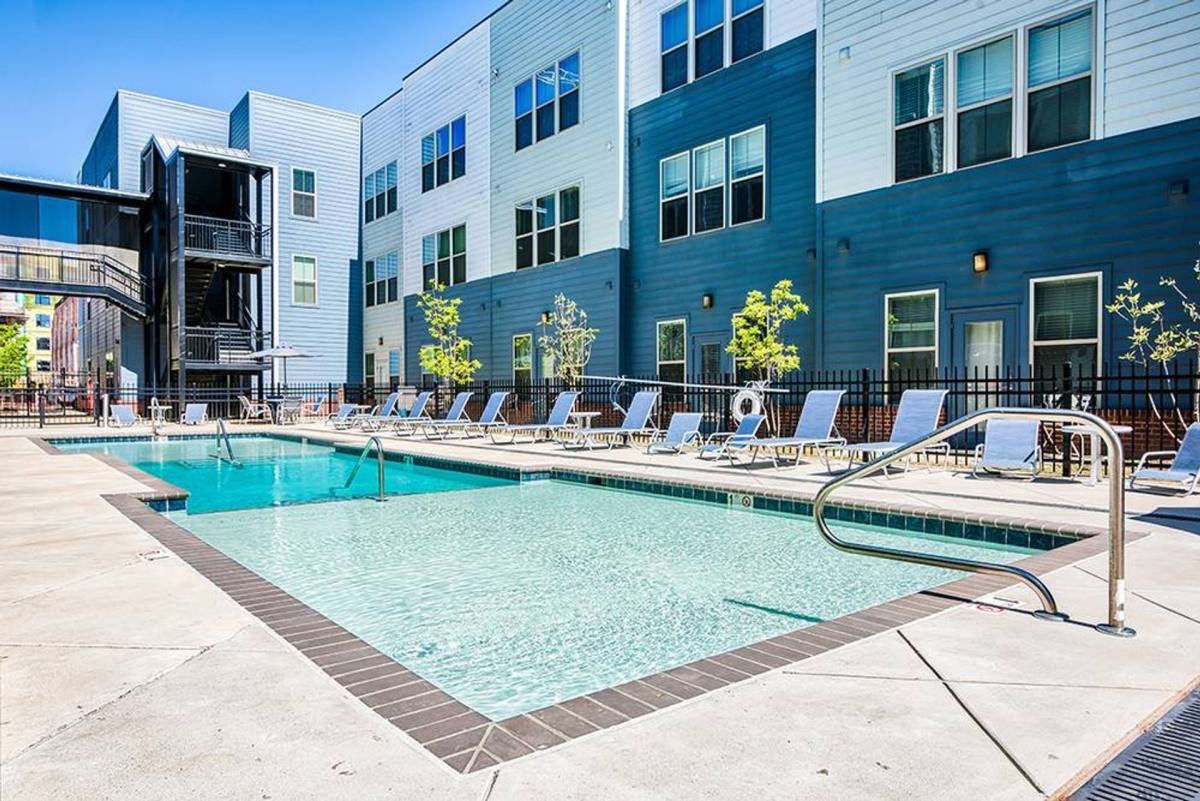 Apartment for rent at 266 S Front St, Memphis, TN 38103