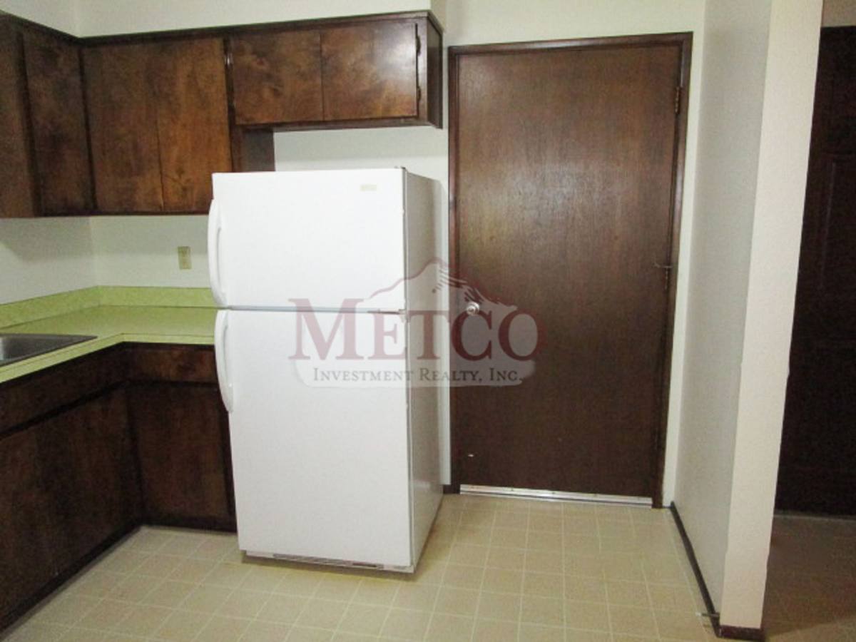 Townhouse for rent at 1817 10th St, Springfield, OR 97477