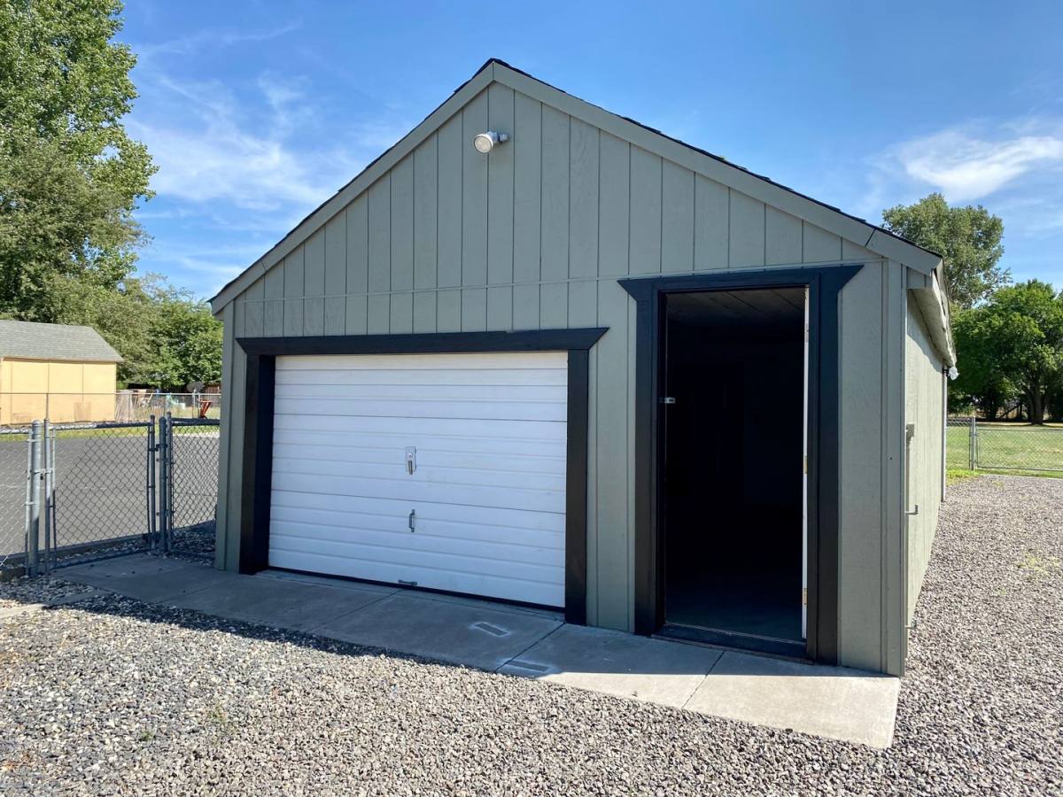 House for rent at 4614 Denver, Klamath Falls, OR 97603