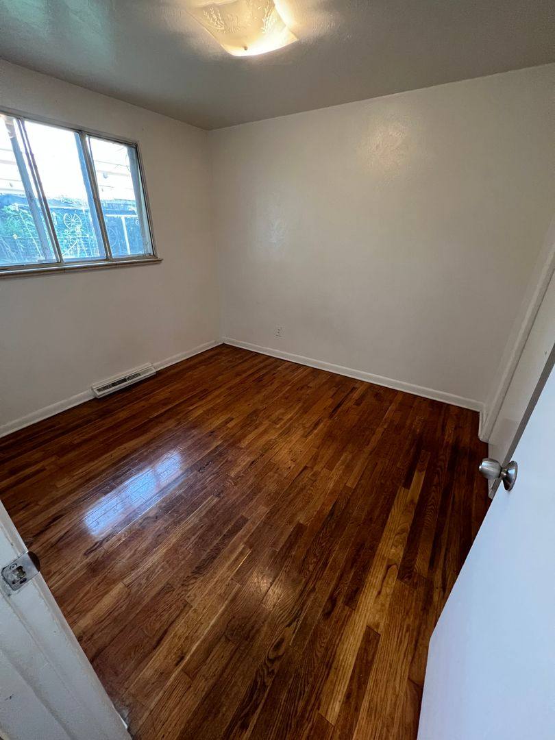 Apartment for rent at 39th Ave, Wheat Ridge, CO 80033