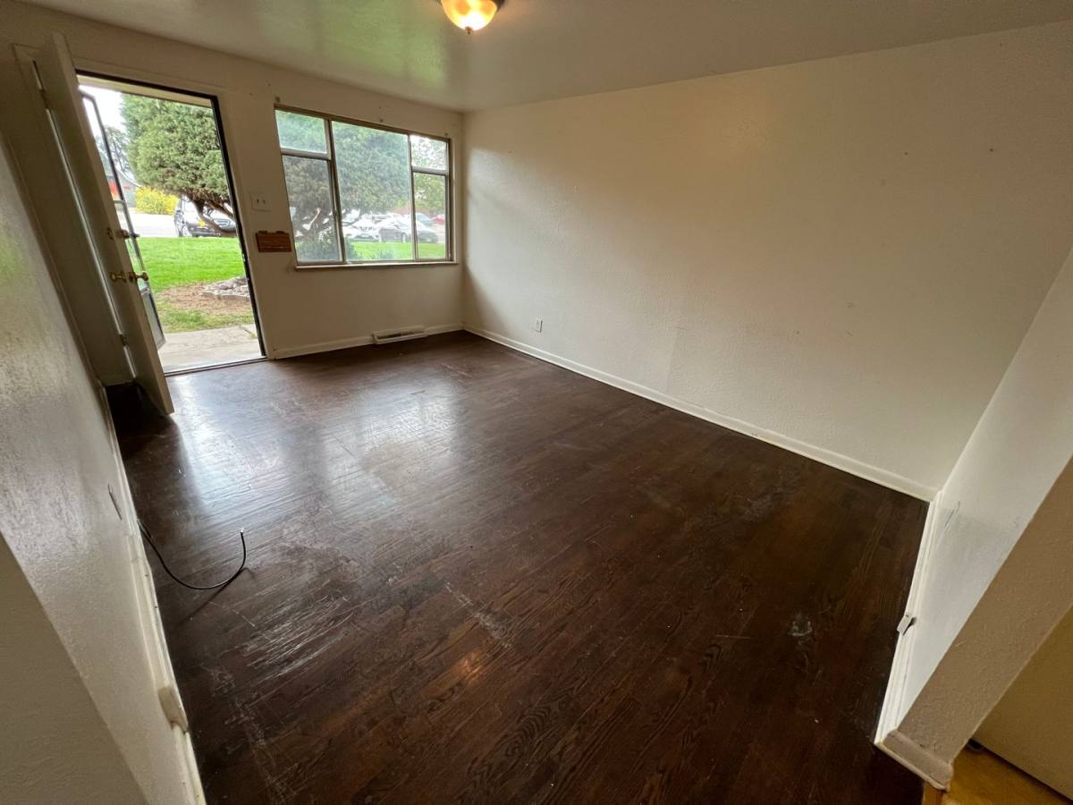 Apartment for rent at 39th Ave, Wheat Ridge, CO 80033