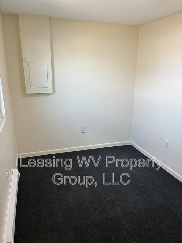 Apartment for rent at 401 Main Ave #1, Nitro, WV 25143