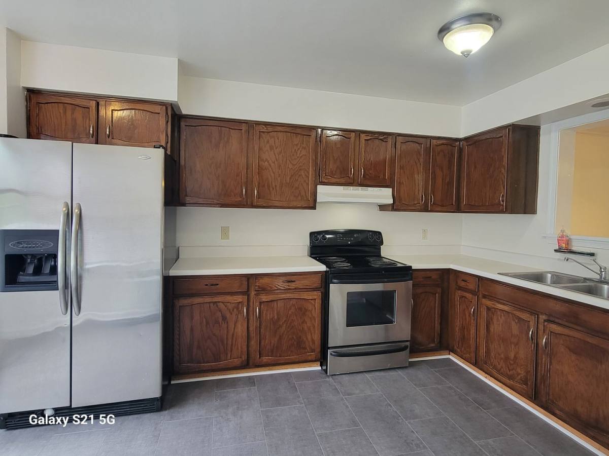 House for rent at 1563 Jameson Dr, Virginia Beach, VA 23464