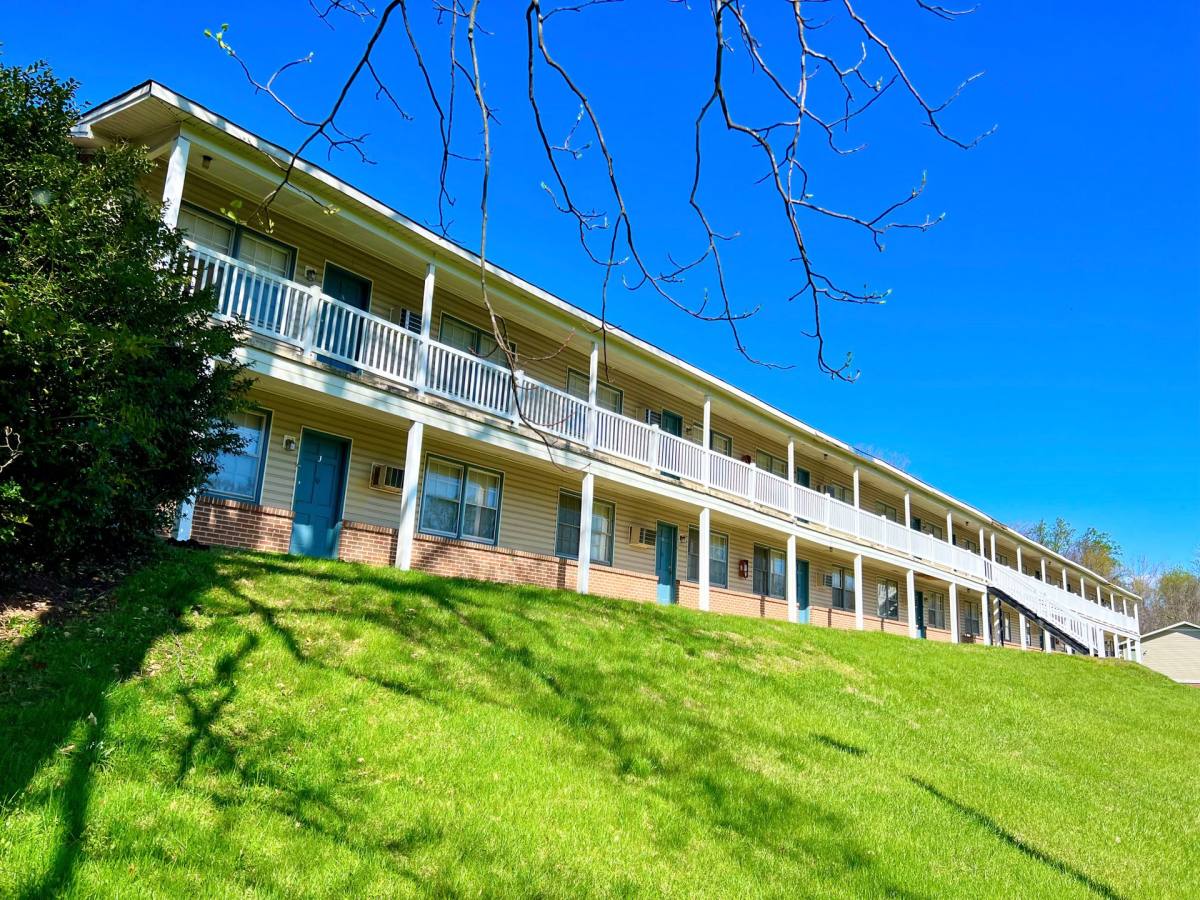Apartment for rent at 6623 Nora Dr, Greensboro, NC 27410