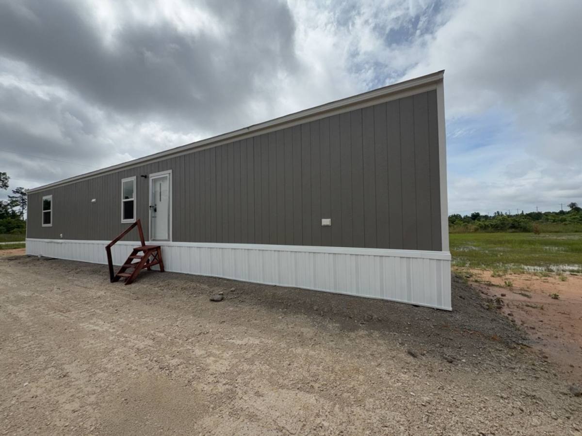House for rent at 3046 Rd 5914-15, Cleveland, TX 77327