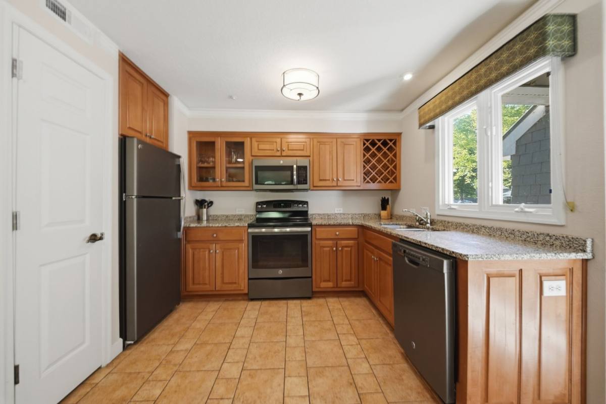 Condo for rent at 713 Graves Ordinary, Williamsburg, VA 23185