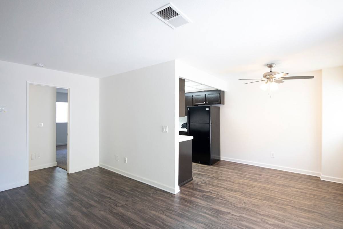 Apartment for rent at 5151 Robinwood Rd, Bonita, CA 91902