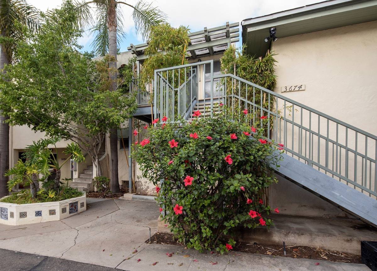 Apartment for rent at 3674-3678 Fourth Ave, San Diego, CA 92103
