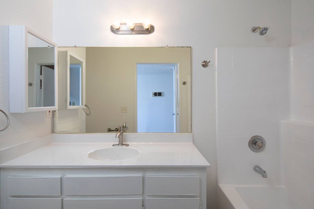 Apartment for rent at 4457 Temecula St, San Diego, CA 92107