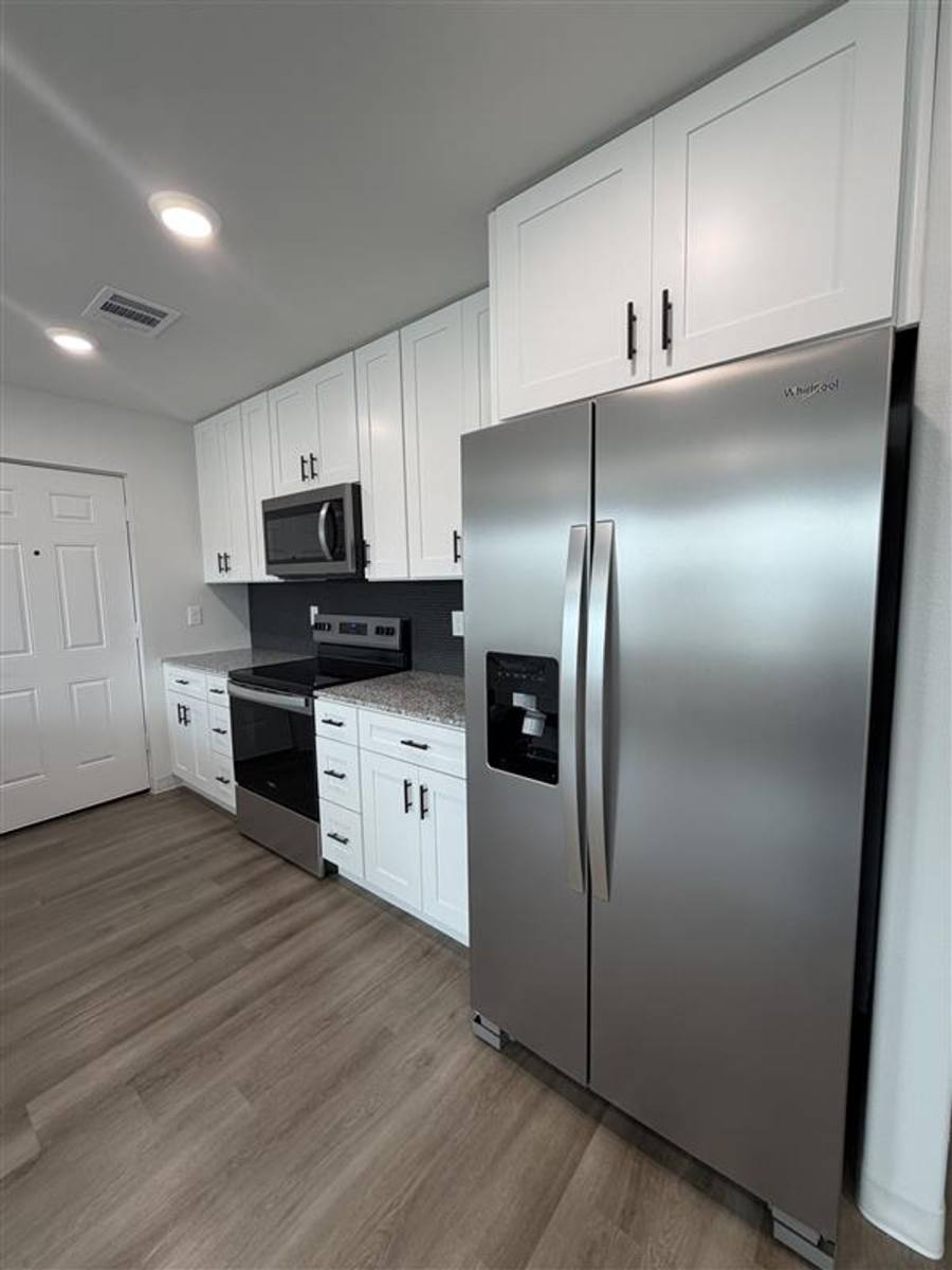 Apartment for rent at 2405 Judson Rd, Longview, TX 75605