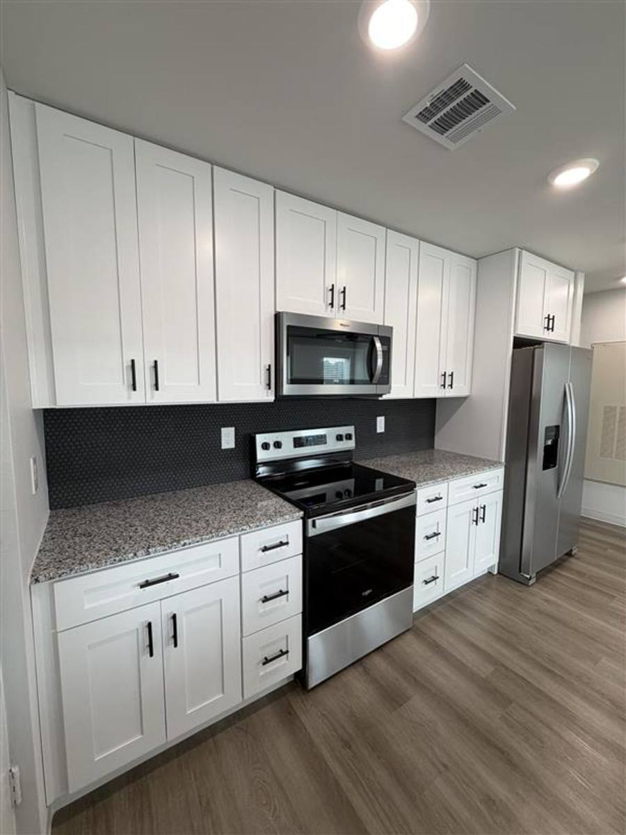 Apartment for rent at 2405 Judson Rd, Longview, TX 75605