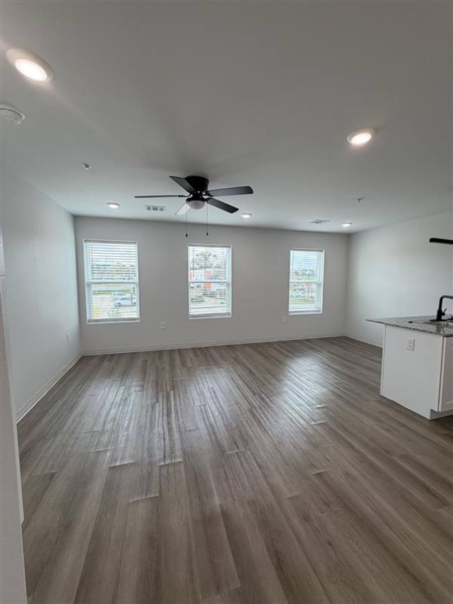 Apartment for rent at 2405 Judson Rd, Longview, TX 75605