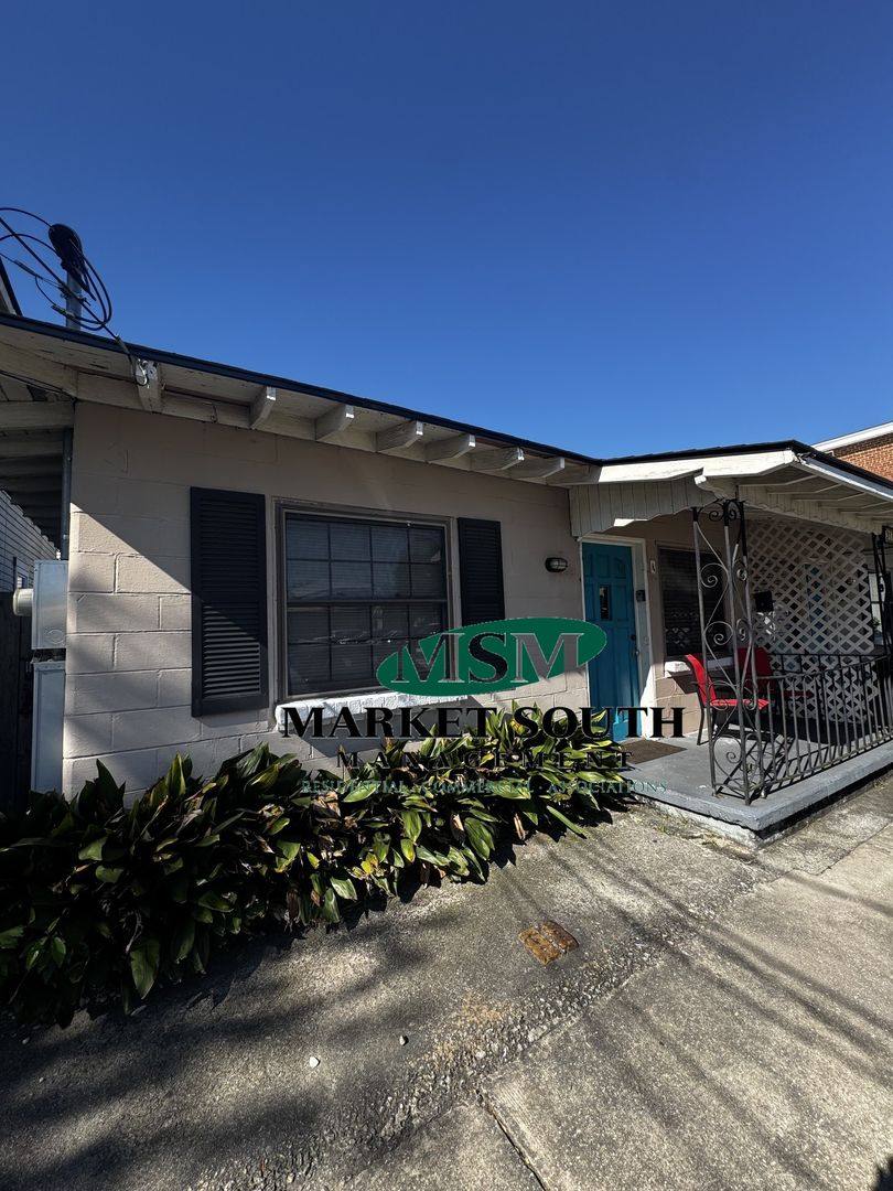 House for rent at 317 W Huntingdon St #A, Savannah, GA 31401