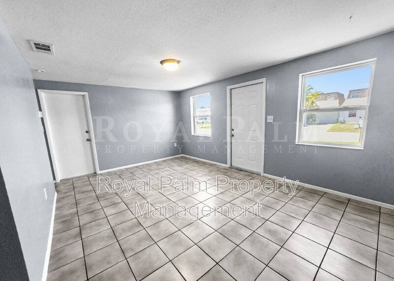 Apartment for rent at 6617 Warwick Circle, Fort Myers, FL 33919