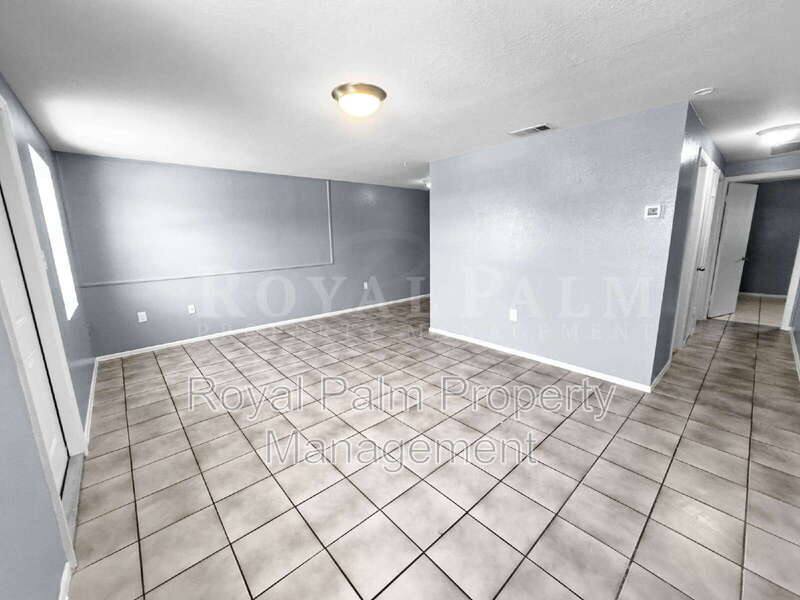 Apartment for rent at 6617 Warwick Circle, Fort Myers, FL 33919
