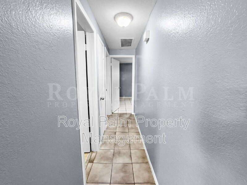 Apartment for rent at 6617 Warwick Circle, Fort Myers, FL 33919