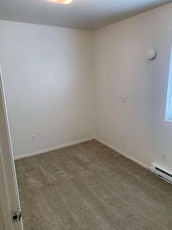 Apartment for rent at 17 W 24th Ave #A2, Kennewick, WA 99337