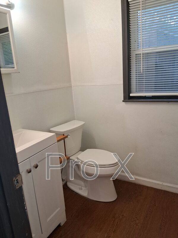 Apartment for rent at 217 E Adobe St, Fayetteville, AR 72703