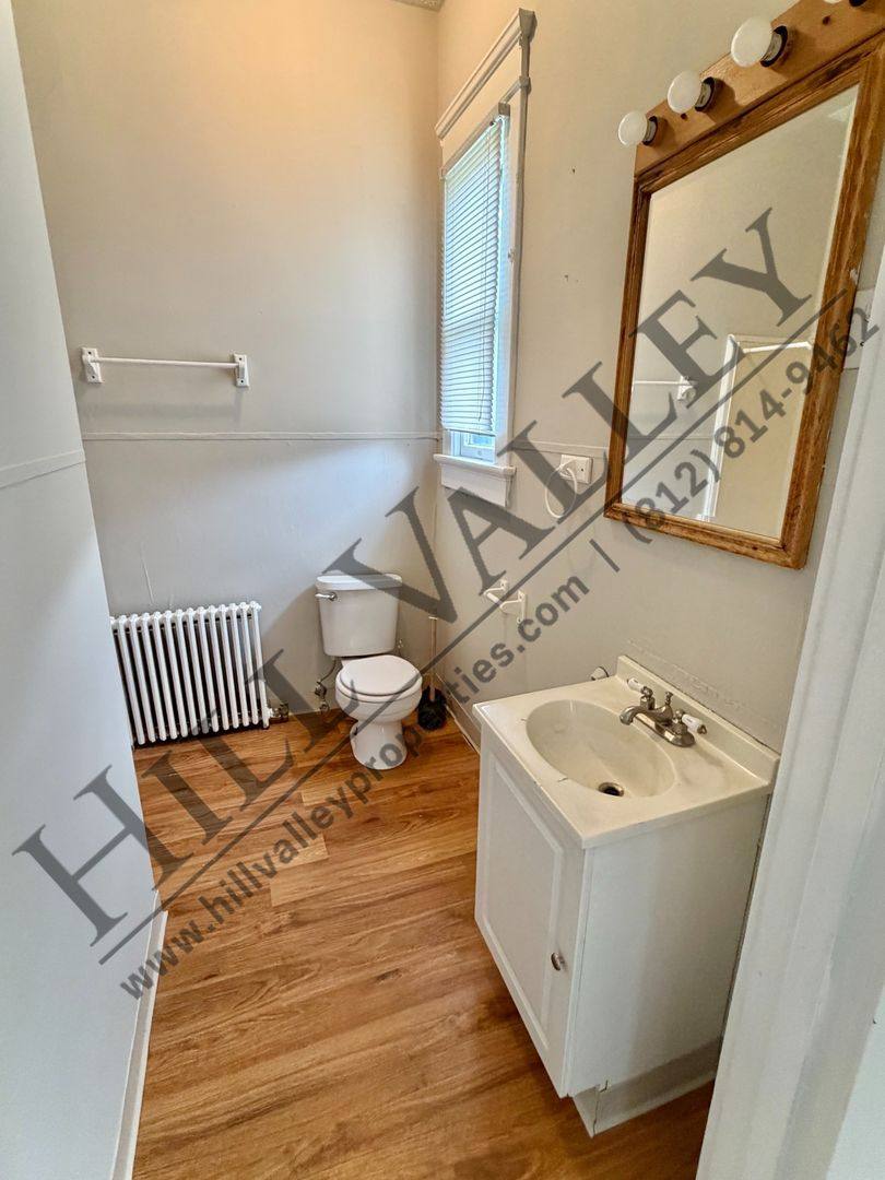 Apartment for rent at 722 S 5th St, Terre Haute, IN 47807