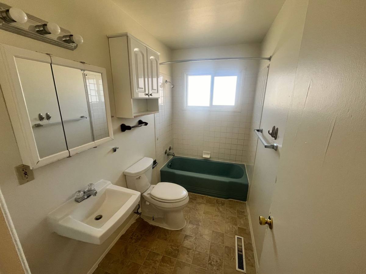 House for rent at 1702 Holmes Dr, Colorado Springs, CO 80909
