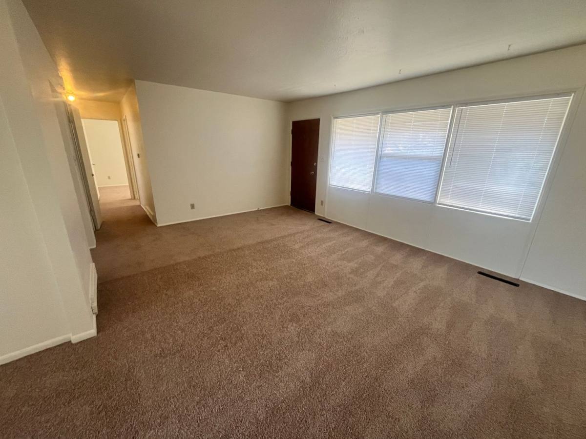House for rent at 1702 Holmes Dr, Colorado Springs, CO 80909