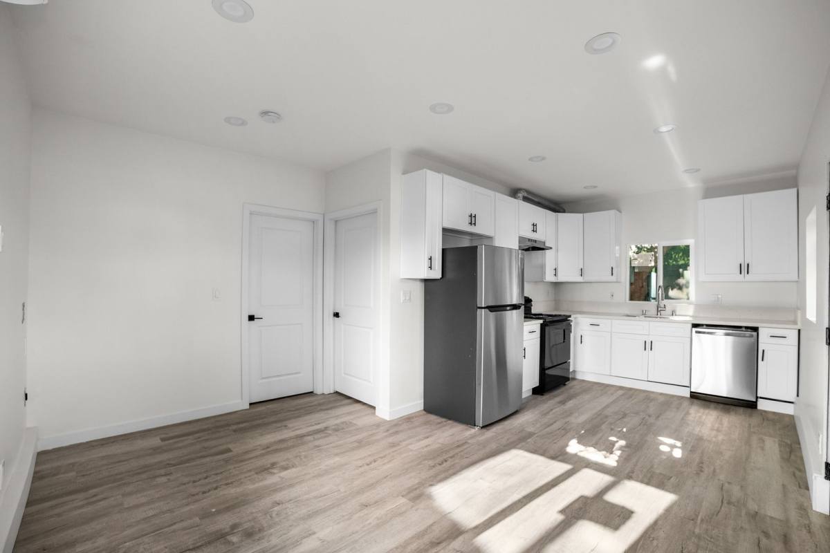 House for rent at 7118 1 2 Sunnybrea Ave, Winnetka, CA 91306