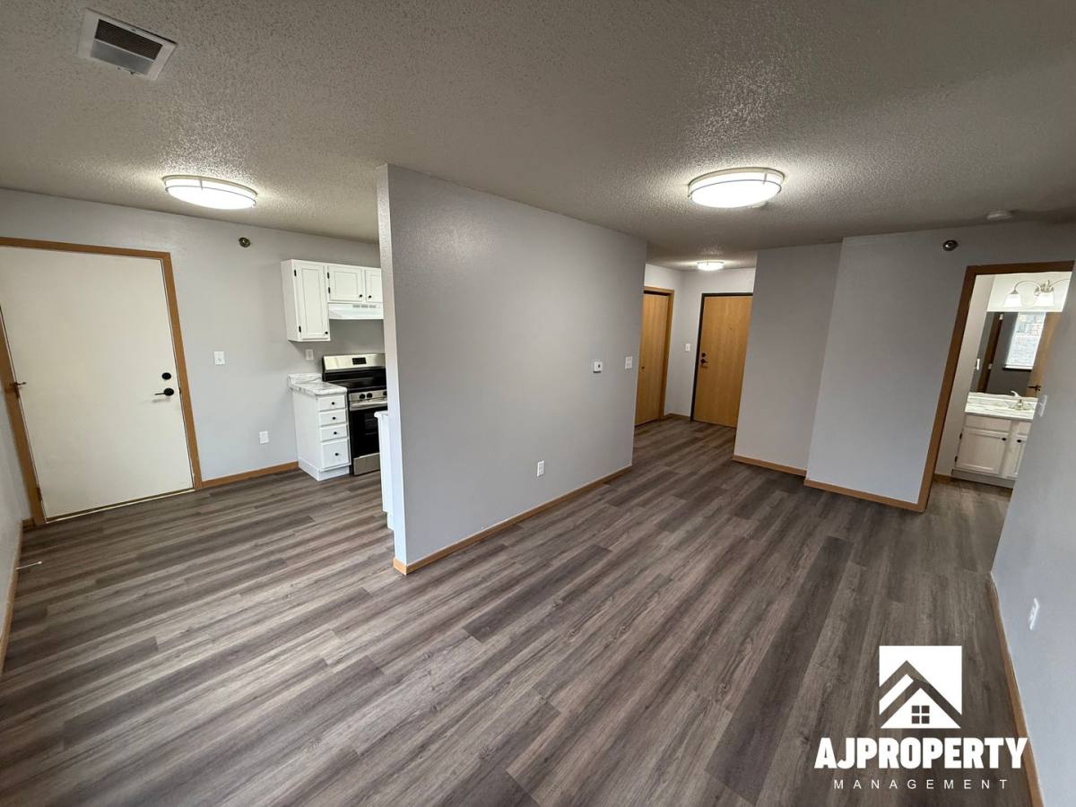 Apartment for rent at 1000 S Summit Ave, Sioux Falls, SD 57105