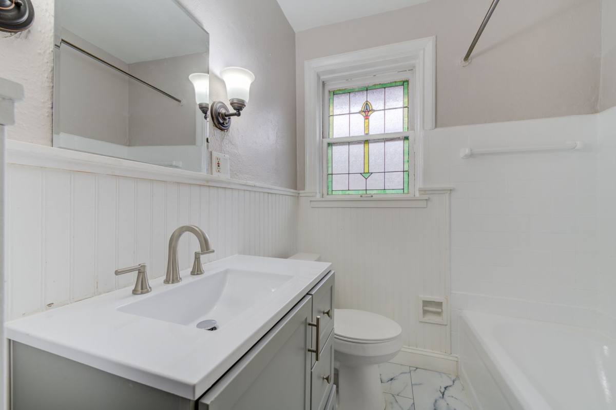 Apartment for rent at 7156-58 Tulane Ave, Saint Louis, MO 63130