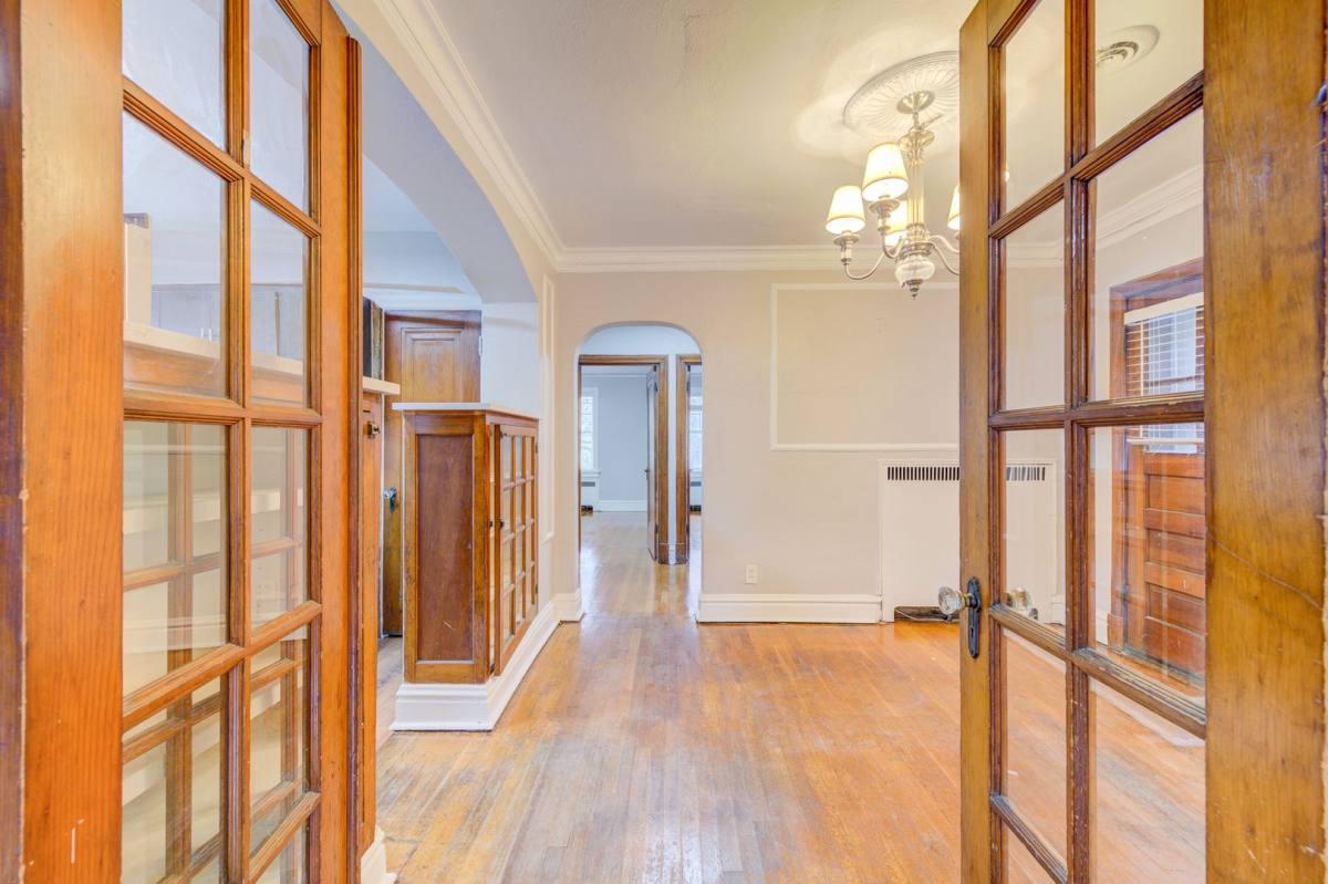Apartment for rent at 7156-58 Tulane Ave, Saint Louis, MO 63130