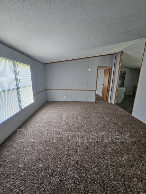 House for rent at 1376 Providence Rd, Sevierville, TN 37876