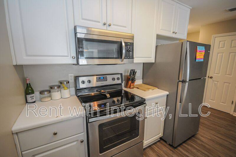 Townhouse for rent at 4234 Augustus Oak Court, Tallahassee, FL 32303