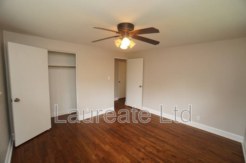 Apartment for rent at 2268 W Maplewood Ave, Littleton, CO 80120