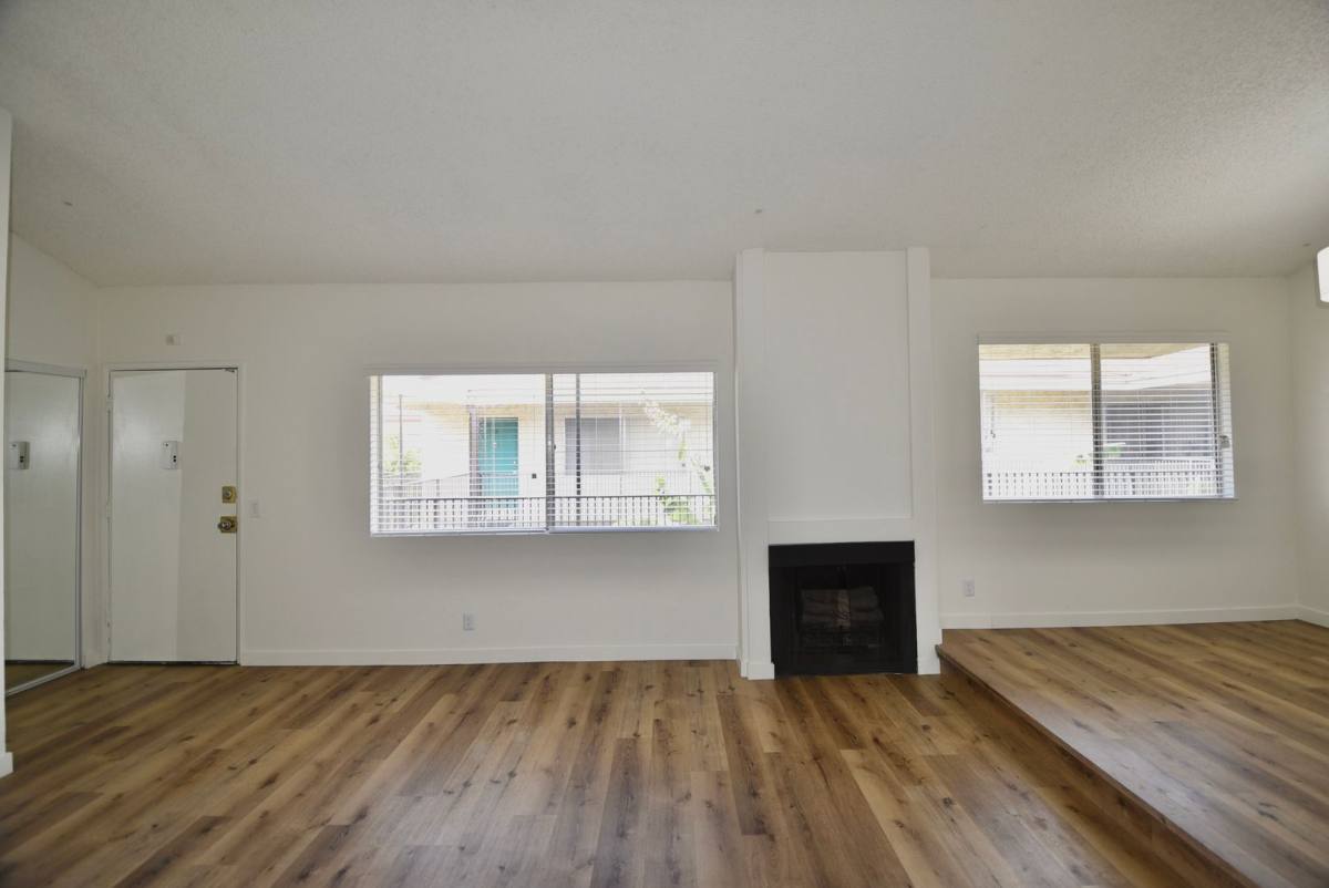 Apartment for rent at 21018 Gresham St, Canoga Park, CA 91304
