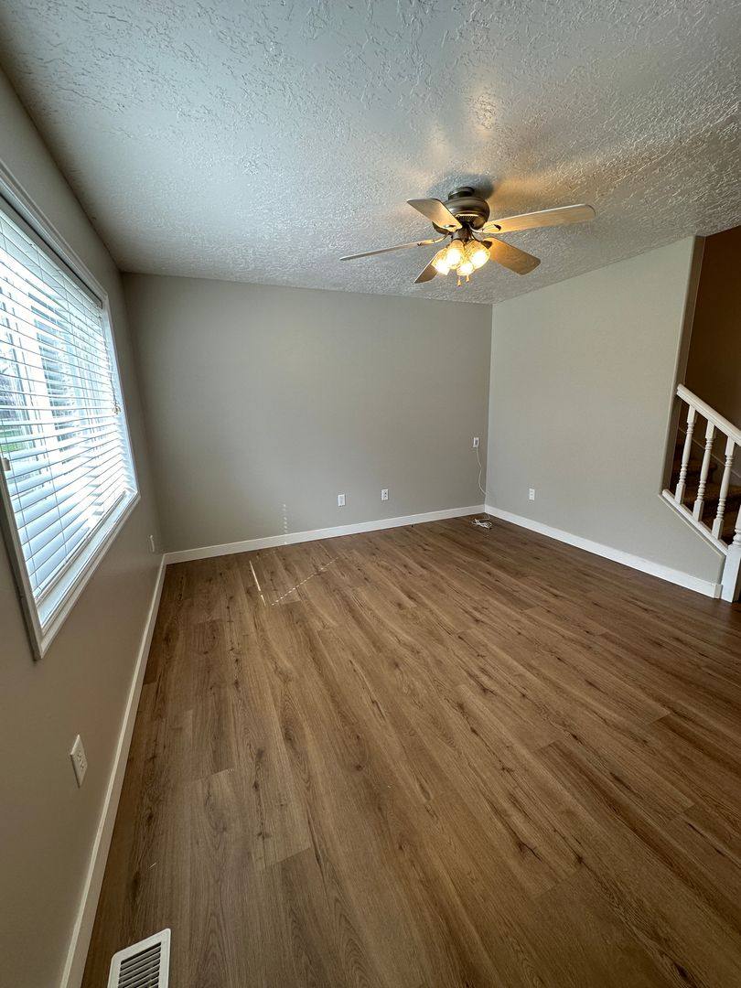 Townhouse for rent at 610 Sunflower Rd, Rexburg, ID 83440