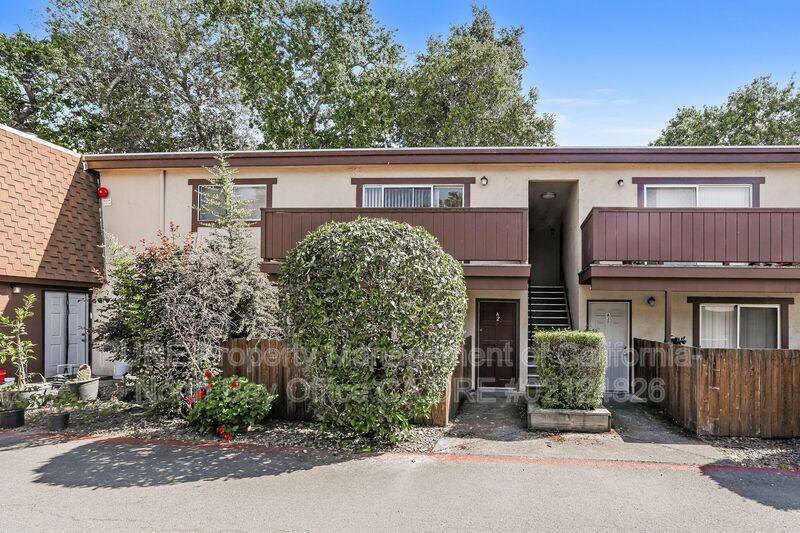House for rent at 1645 Slater St #B5, Santa Rosa, CA 95404
